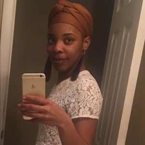 Meet your Posher, Tina